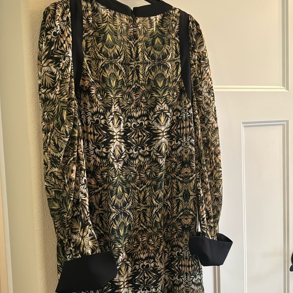 Bcbg Maxazaria mid- length dress with slip - Picture 4 of 11